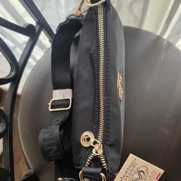 NWT Valentino Orlandi Black Nylon Crossbody Bag with Gold Accents - Picture 6 of 7